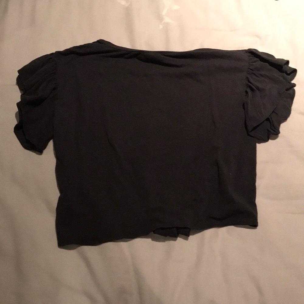 gray t-shirt - Picture 2 of 2